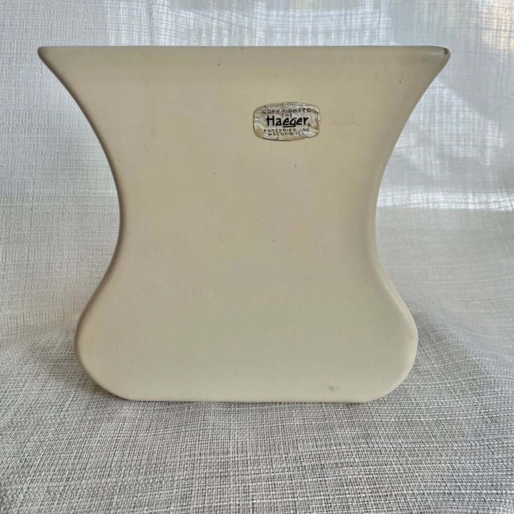 Vintage Haeger Ceramic Vase